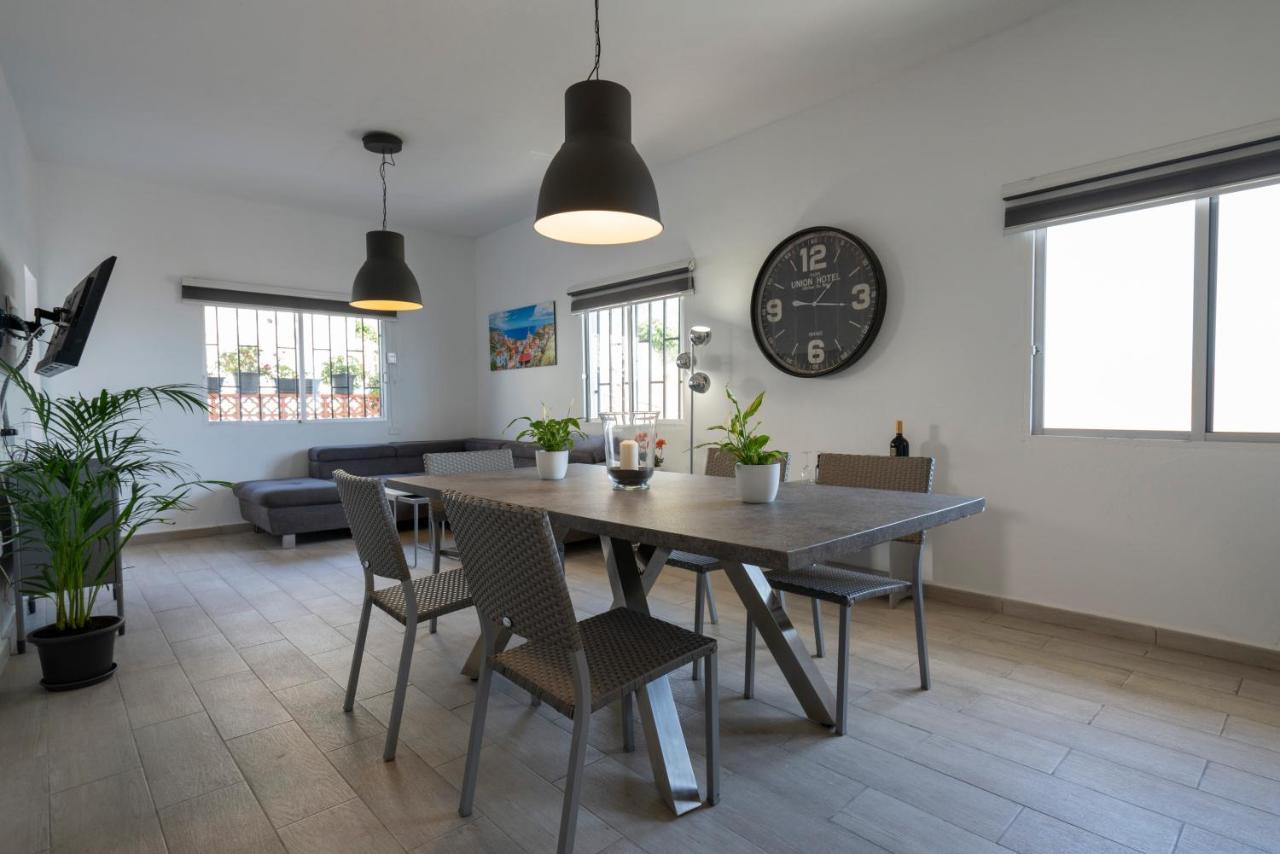 Spacious House With Huge Terrace Facing The Sea Bocacangrejo Zewnętrze zdjęcie